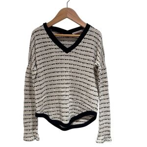 VINTAGE HAVANA black & white lightweight knit boxy cut sweater - girls size 7